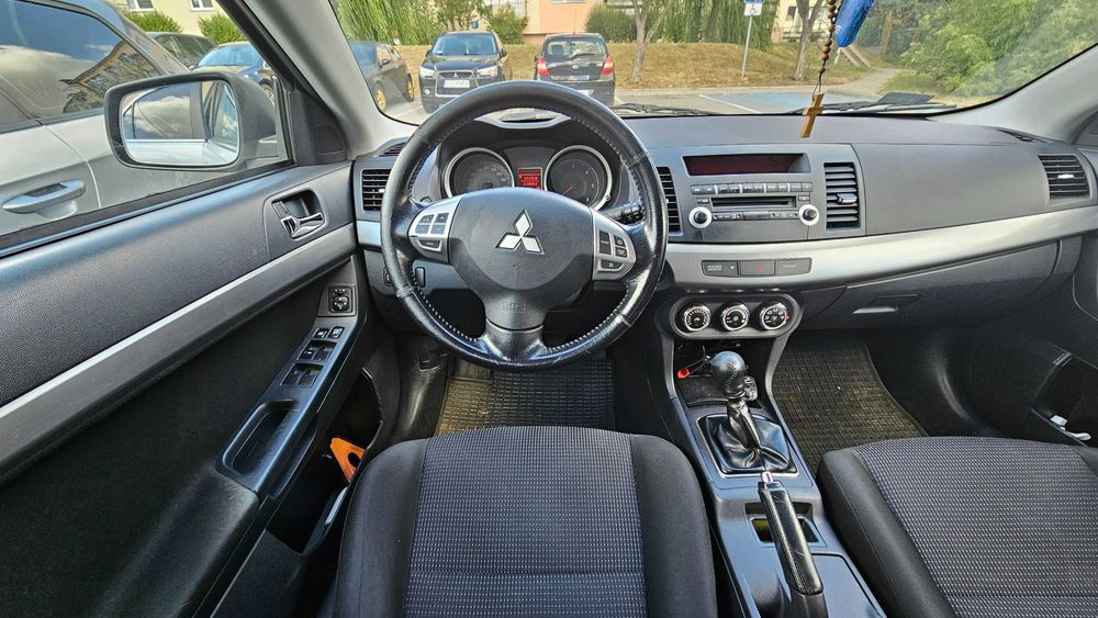 Mitsubishi Lancer 2010r.