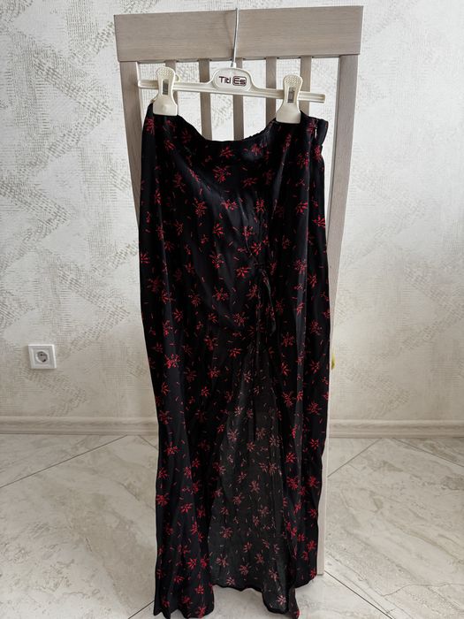 Плаття, спідничка , піджак