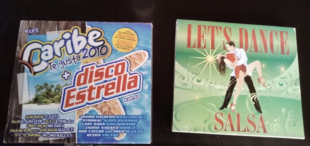Коллекция CD дисков с латиноамериканской музыкой