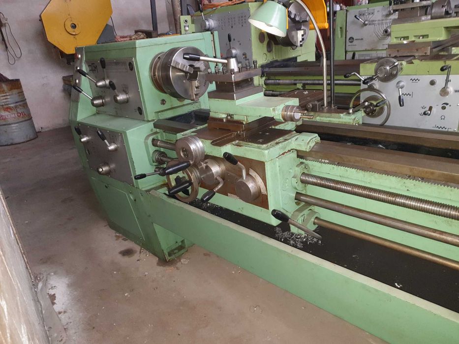 Tokarka uniwersalna Tug 40 x 1500