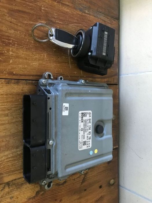 MERCEDES 211 komputer stacyjka A 6421508378