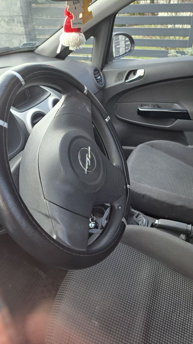 Opel Corsa D 2007