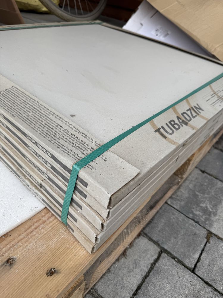 Nowe płytki 80x80 Tubądzin Ind MAT Light Grey  Gat.1