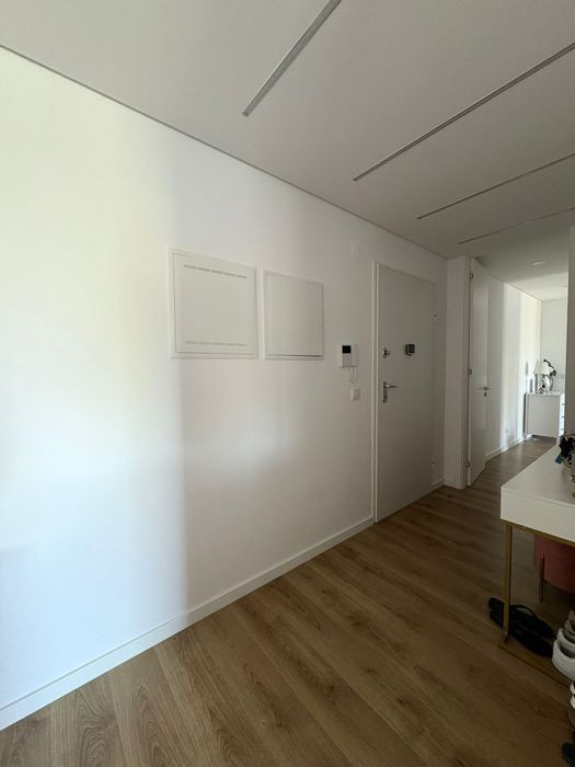 Fantástico Apartamento ,T2  com arrecadação e parqueame