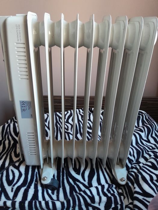 Grzejnik olejowy 9 żeberek 2000W 3 poziomy MAX 2000W do 30m²