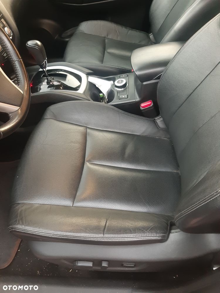 Nissan X-Trail 2.0 177KM 4x4 Tekna full wersja