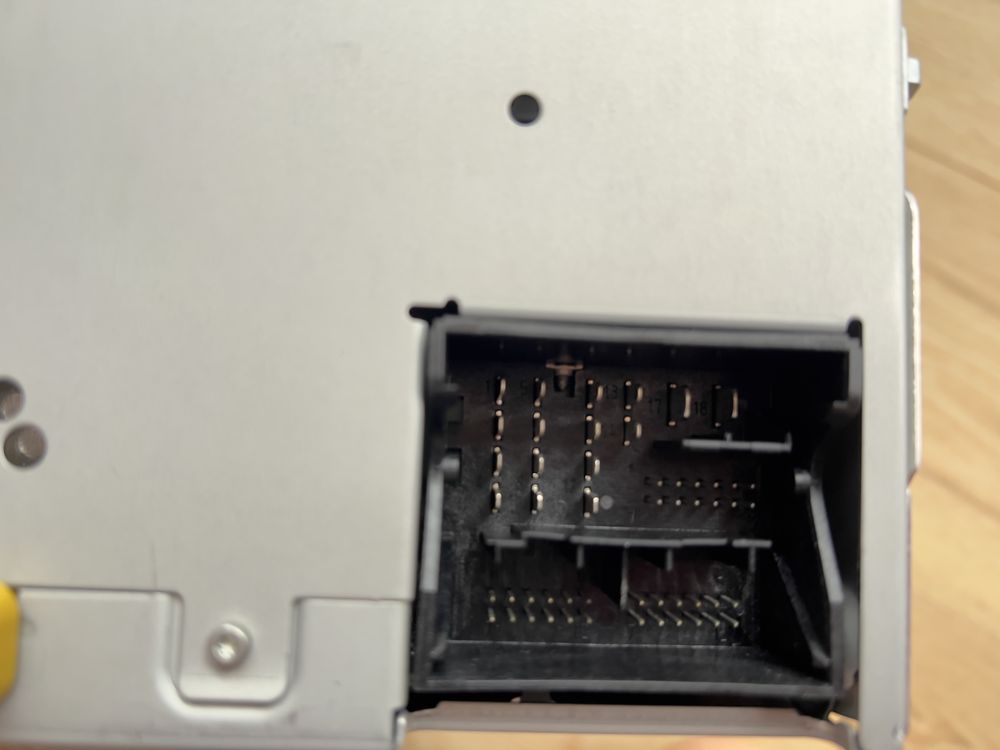 Radio multimedialne  composition Media vw OEM + ramka radia OEM