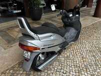 Suziki Burgman 400