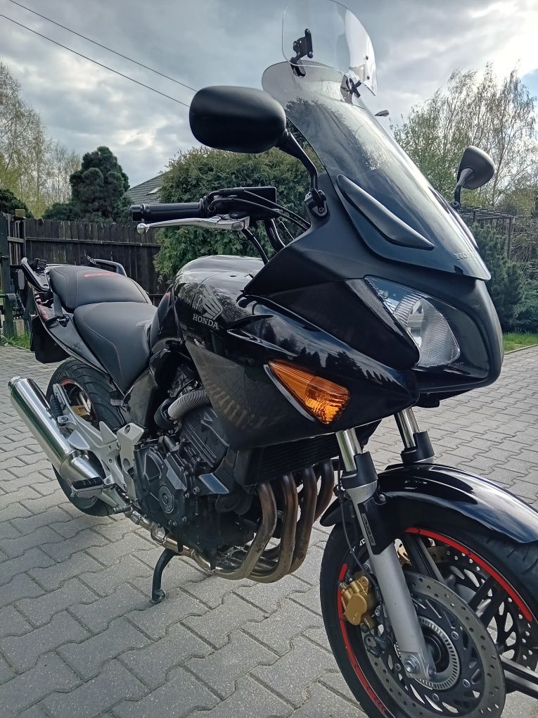 Sprzedam Hondę CBF 600