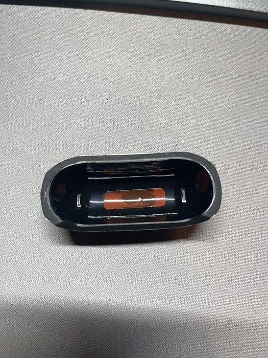 Capa Apple Airpods 3 Matte SPIGEN (Preto)