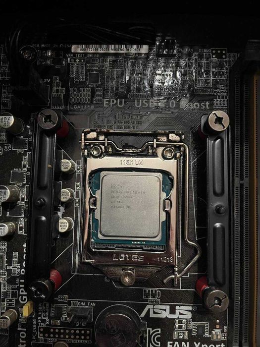 Полностью рабочая материнская плата Asus B85M-G (s1150, Intel B85)