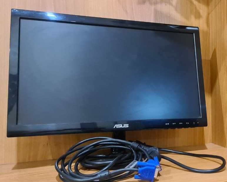 Продам монитор 18.5" Asus VS197DE