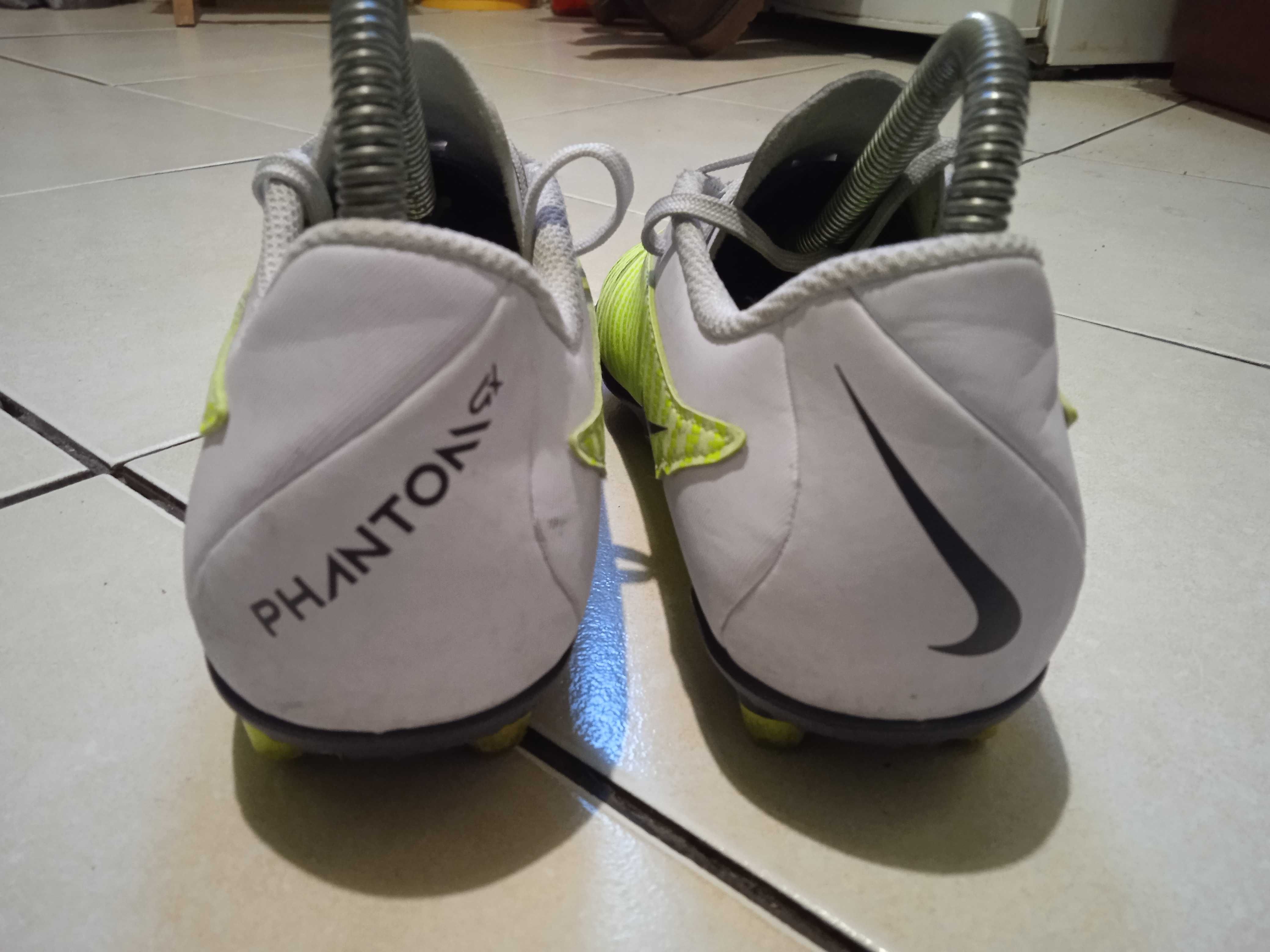 Korki Lanki * NIKE Phantom GX Club * rozm 33 * ORYGINALNE - jak nowe