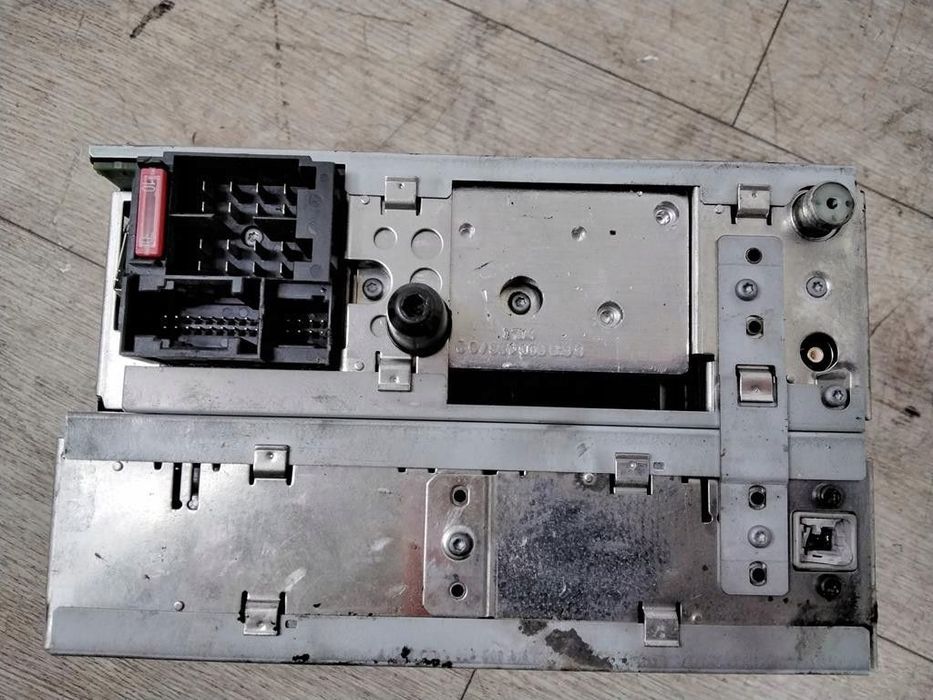 mercedes c-klasa w203 radio nawigacja comand