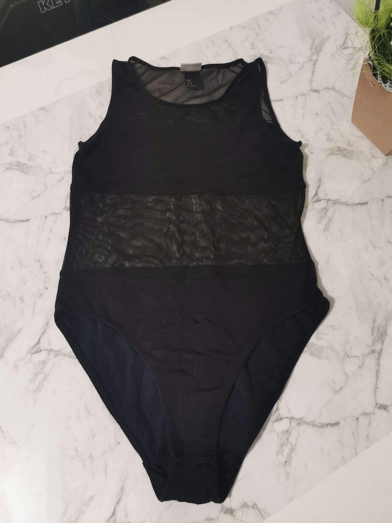 Czarne body z siateczka H&m rozmiar M