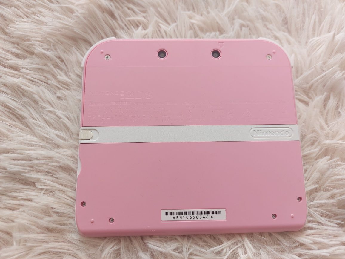 Nintendo 2 ds cor rosa com caneta e carregador