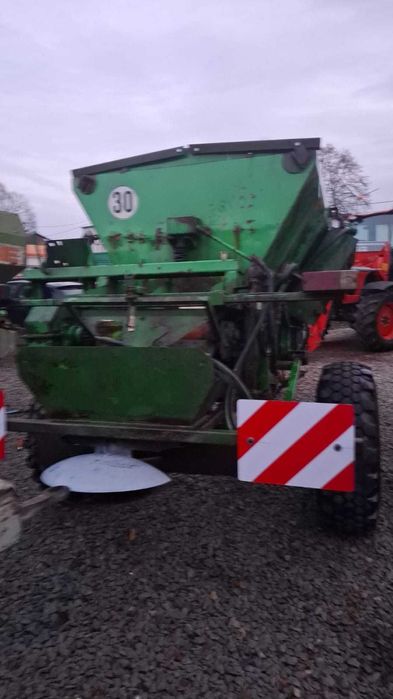 Rozsiewacz piask, soli, wapna, nawozow Fortschritt-Gustrower D038A