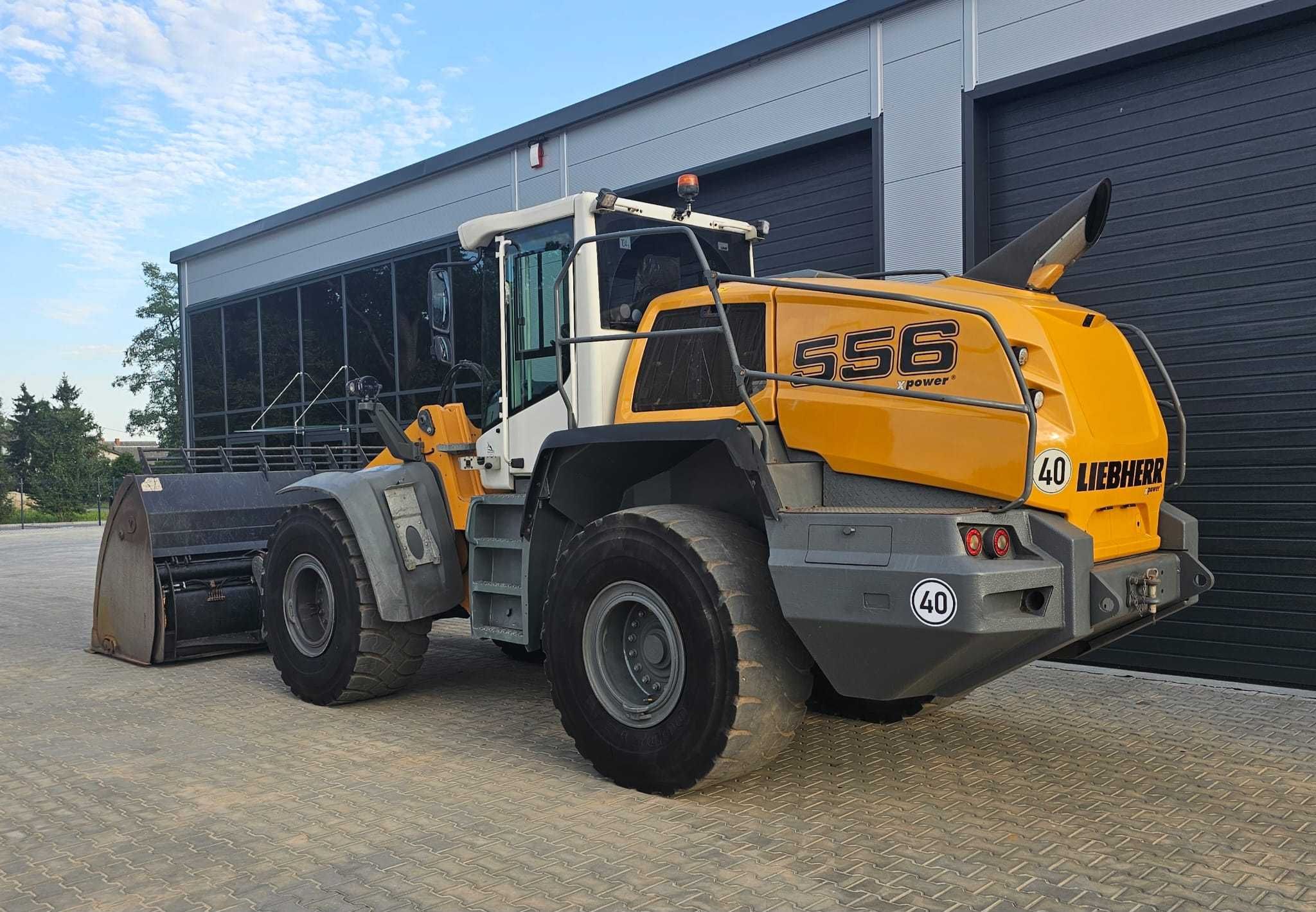 LIEBHERR L556 XPOWER 2019r Łyżka Wysoki Wysyp Szybkozłącze Centr. Smar
