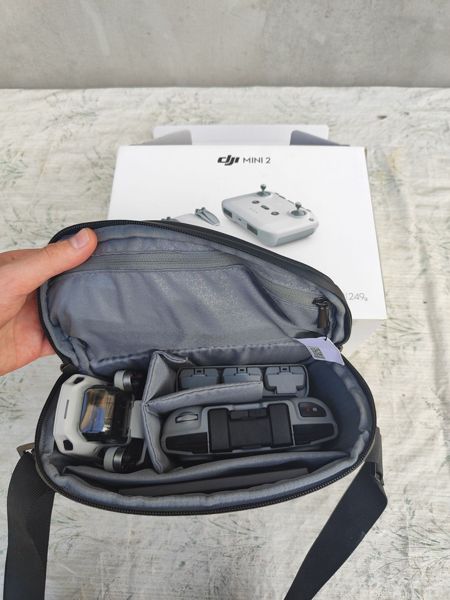 Квадрокоптер DJI Mini 2 Fly More Combo