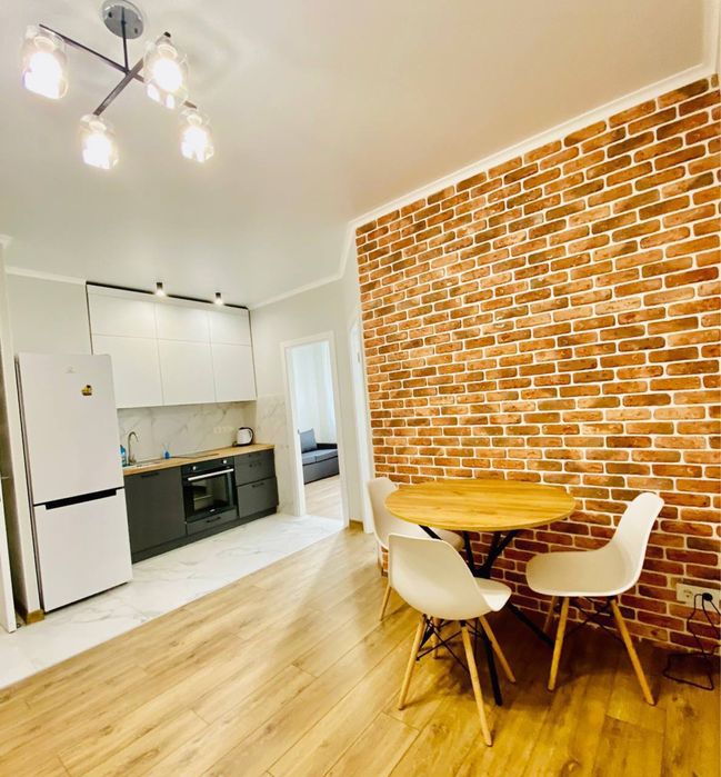 56 Жемчужина, Таирова, 2 комнаты + кухня