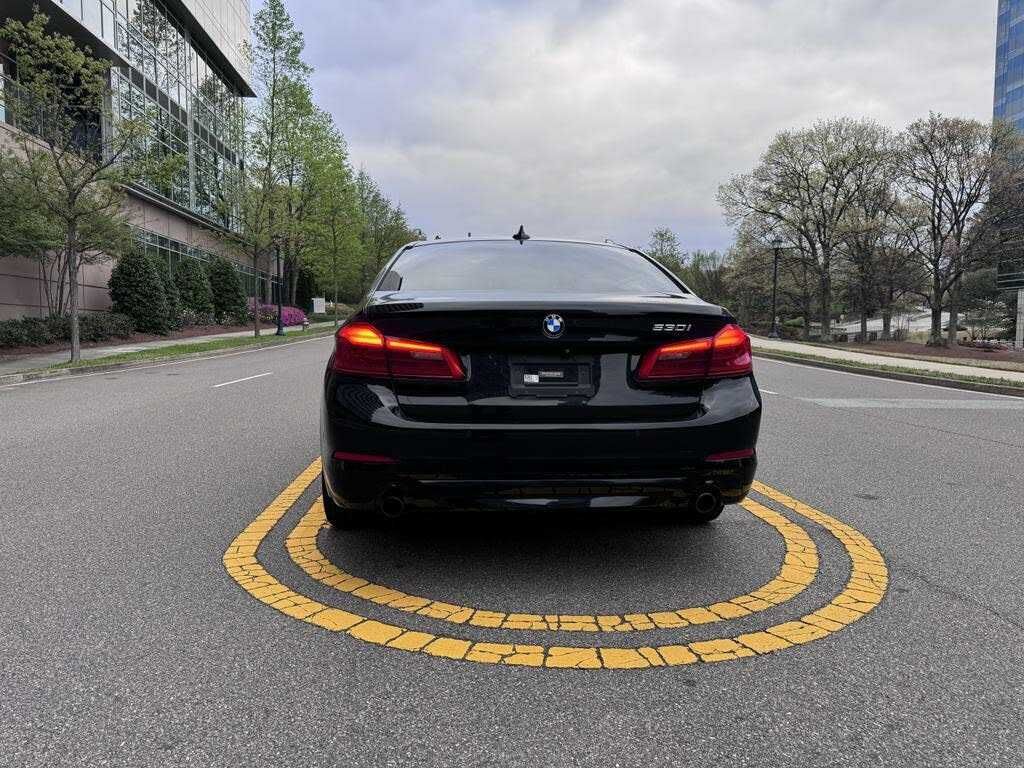 2017 BMW 5 Series 530i