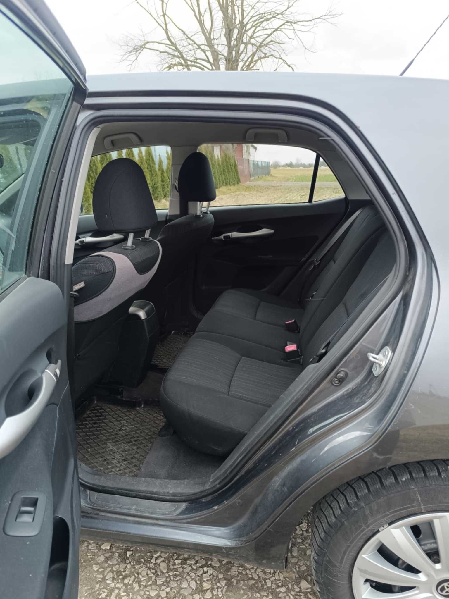 Toyota Auris 2.0 D-4D 2007 rok