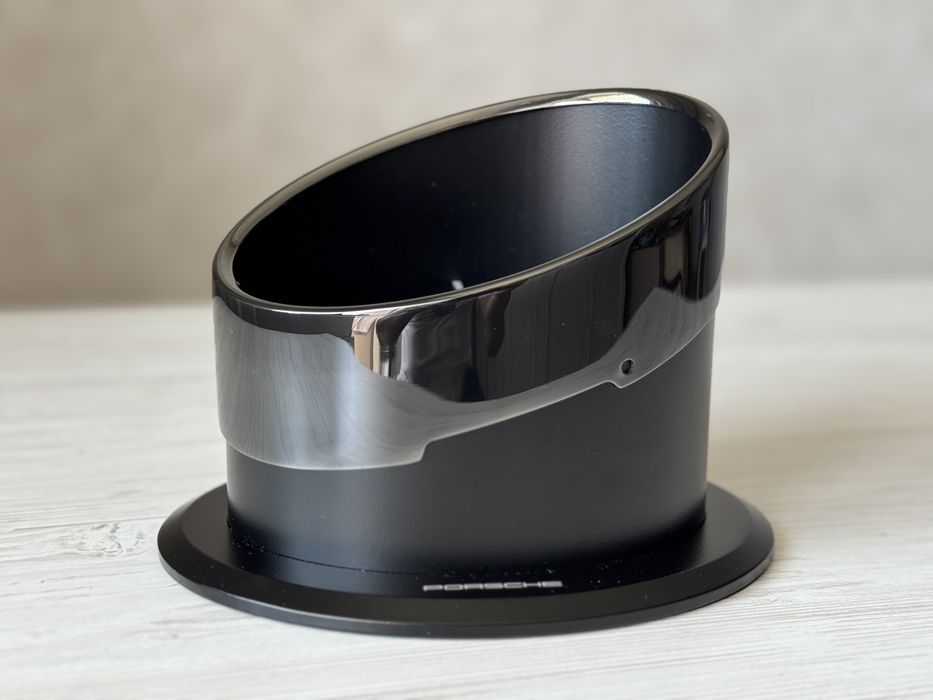 Оригінальна підставка тримач для ручок Porsche 911