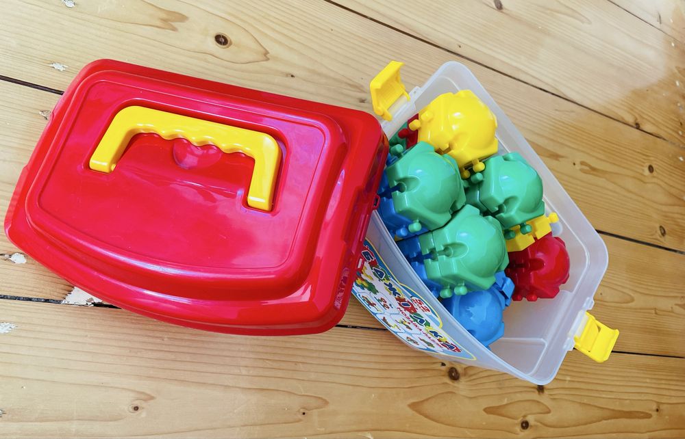 Дитячий конструктор