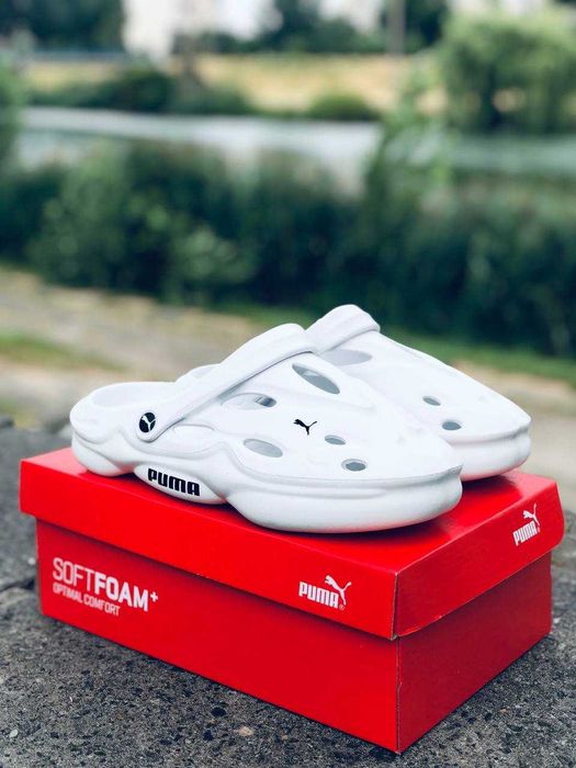 Комнатные тапочки Пума, шлепанцы Puma, банные тапочки белые, сланцы