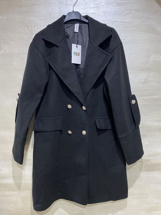 Czarny plaszcz plus size xxl guziki