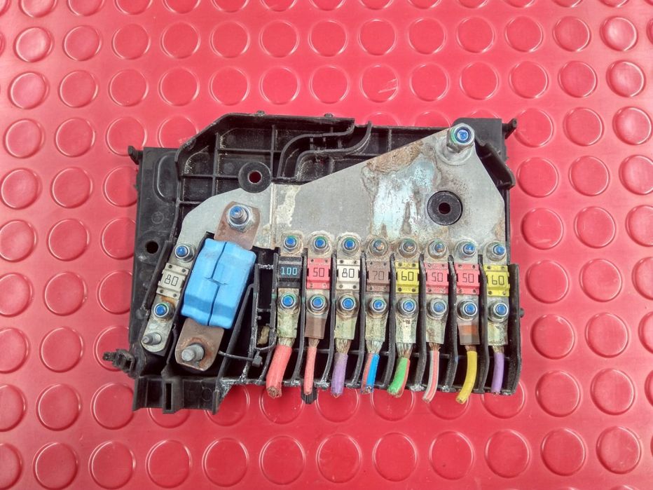 Caixa dos Fusíveis da Bateria - AV6T-14A067-BB / AV6T14A067BB [Ford