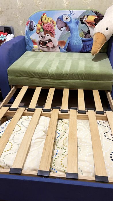 Продам Диван детский