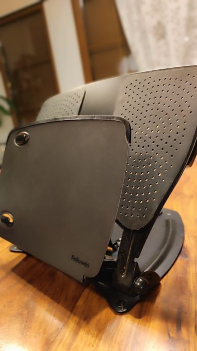 Podstawka, stojak do laptopa z regulacja nachylenia Fellowes