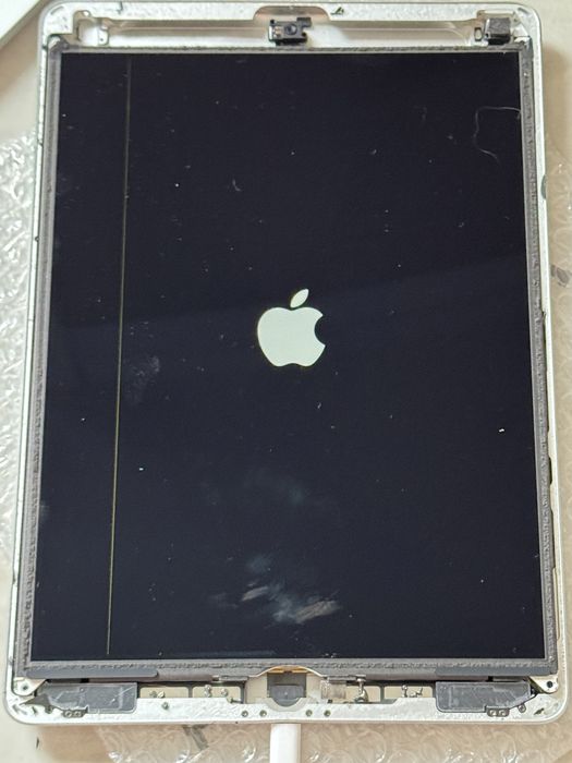 iPad 2020 128Gb на запчастини