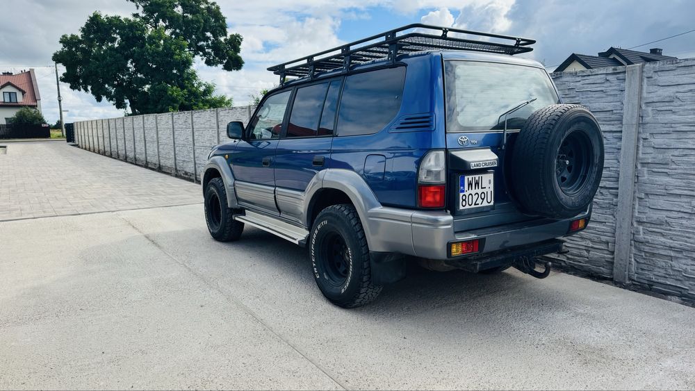 Toyota land cruiser