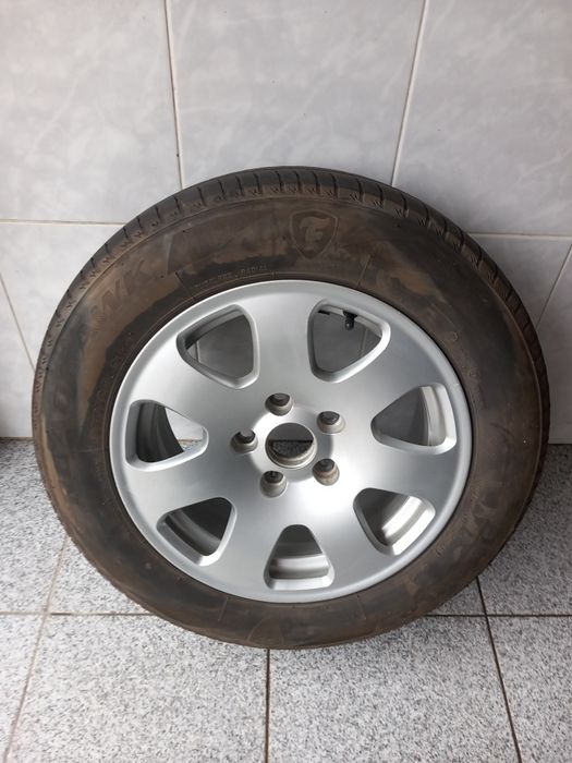 Rodas carro semi novas
