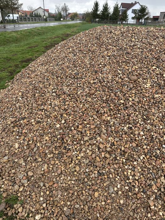 Kruszywo Ziemia Tłuczeń Kliniec Grysy Piach Frez Granit Kamień Gruz