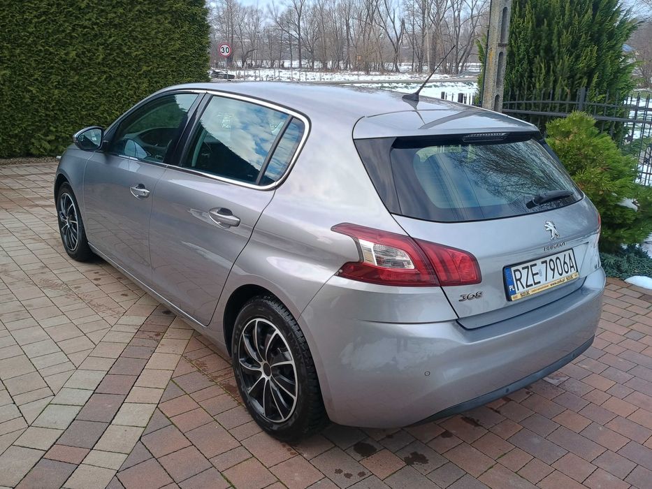 Peugeot 308 T9 1.6 THP FULL LED