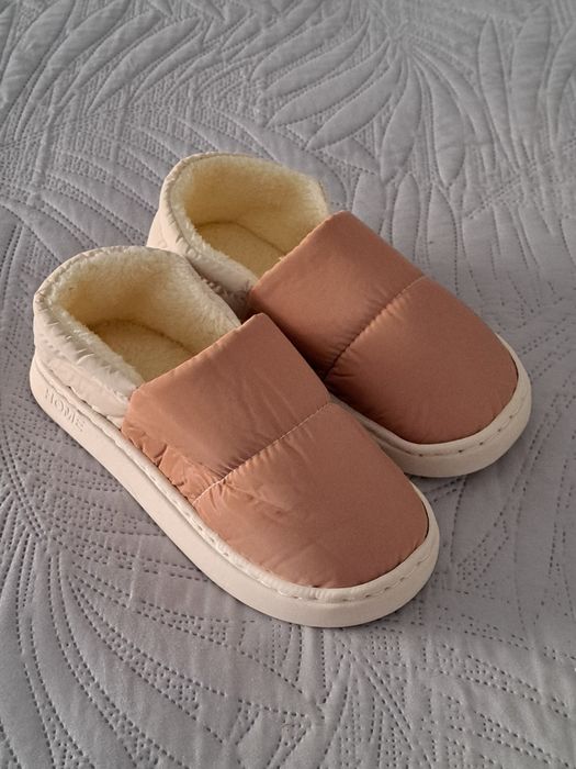 Теплі домашні капці