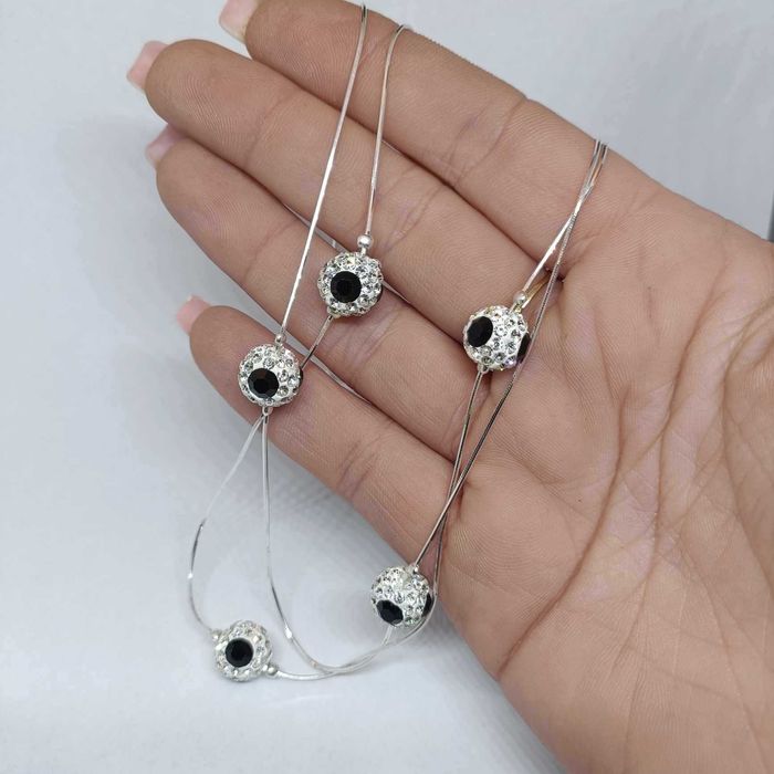 Piękny SREBRNY naszyjnik 45 cm błyszczący z kulkami CYRKONIE p925 NOWY