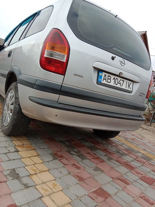 Продам авто Опель Зафіра