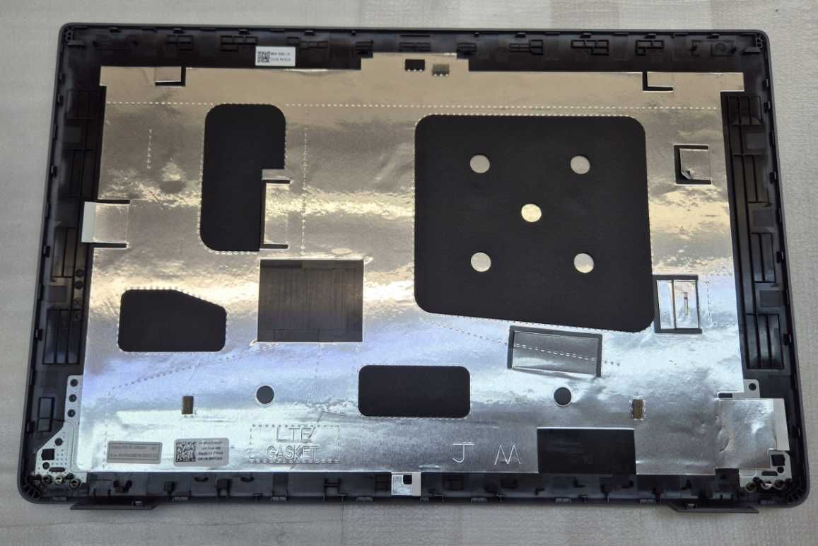 Klapa matrycy Dell Precision 3580 / Latitude 5540