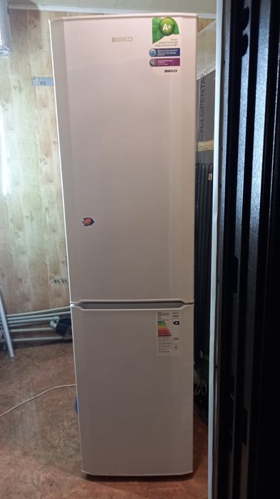 Холодильник,гарантія,доставка!