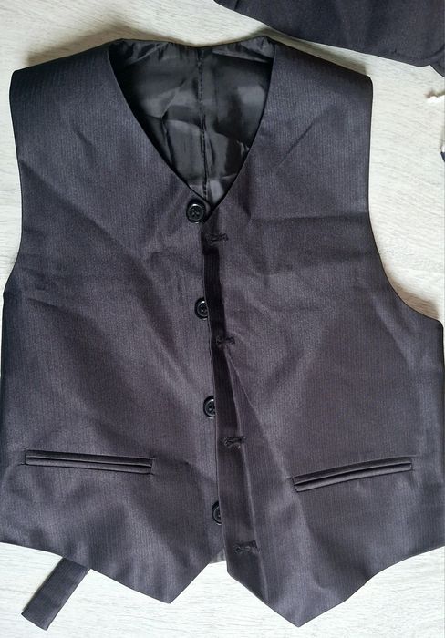 Marynarka + dodatki 134r