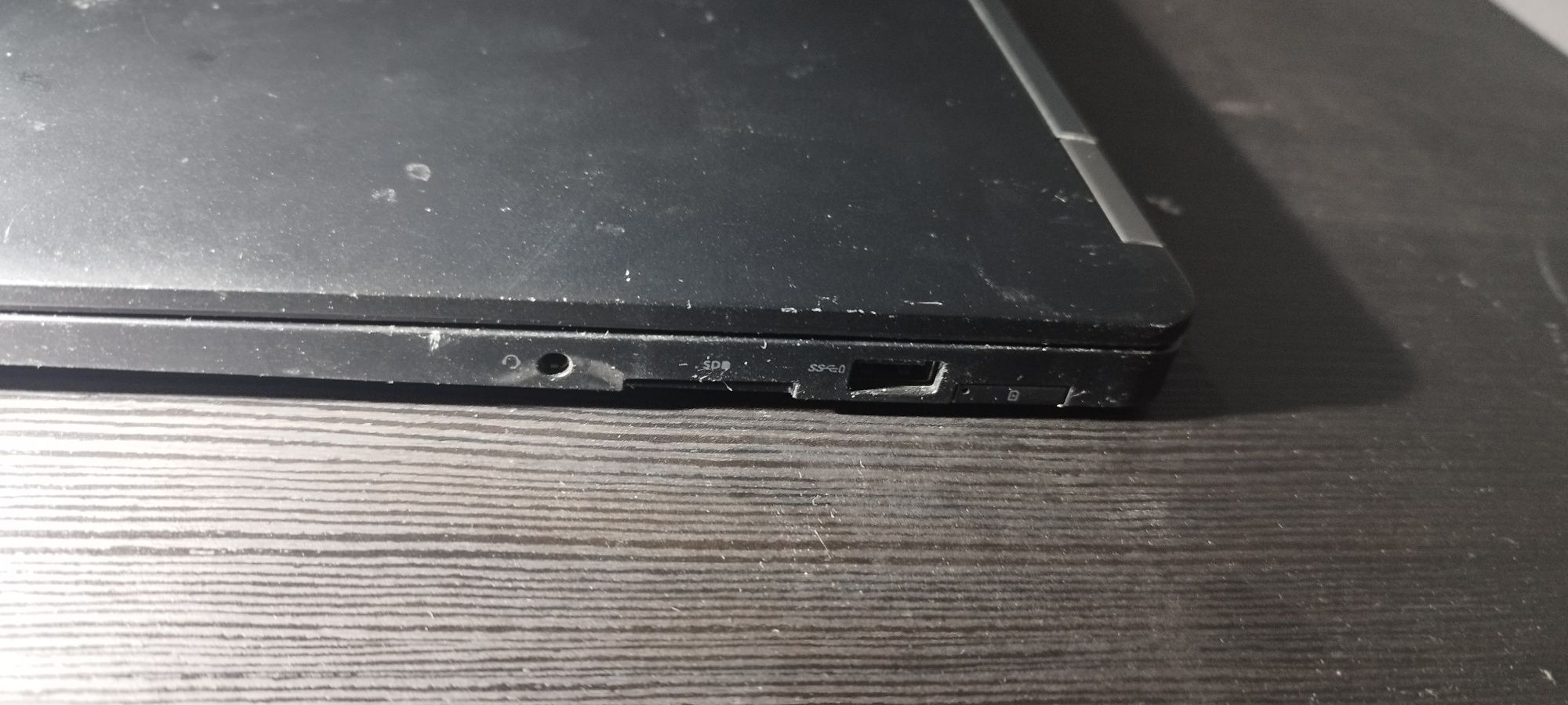 Dell E7470 - I5-6300U 8GB 256GB