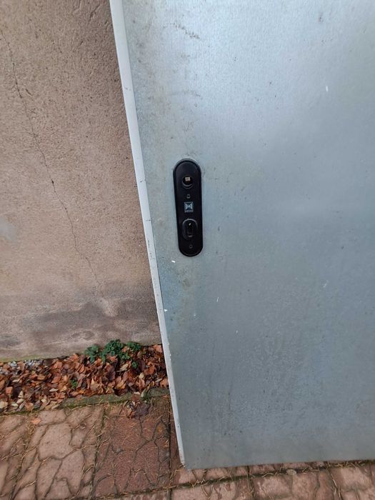 Drzwi stalowe prawe z ościeżnicom