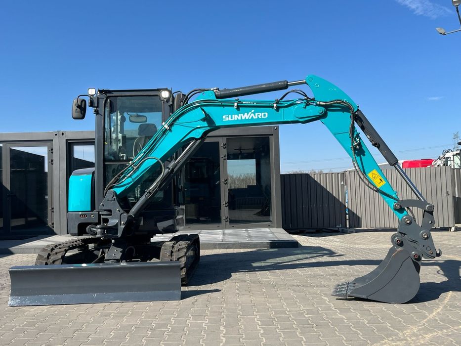 Minikoparka Sunward SWE 35UF, Nowy, 3800kg,