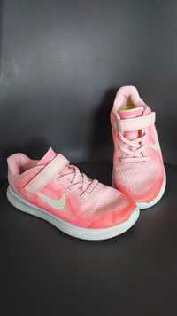 Buty sportowe, adidasy Nike dla dziewczynki