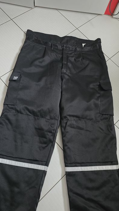 Spodnie zimowe robocze męskie rozmiar XL jak nowe