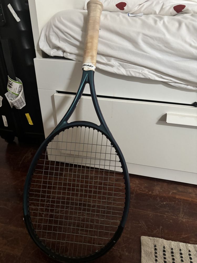 Wilson ultra 300g